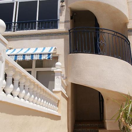 New Apartment In Torrevieja , Punta Prima Orihuela Costa With Pool أوريويلا المظهر الخارجي الصورة